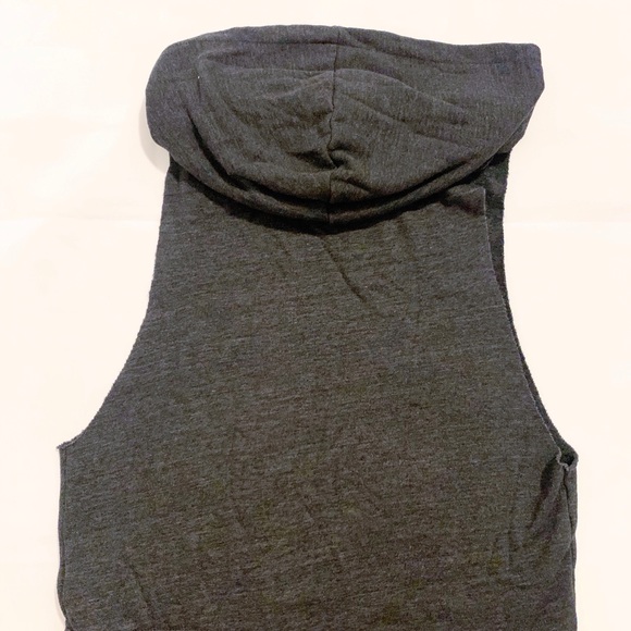 Spiritual Gangster “Salute The Sun” crop hoodie - Picture 3 of 4